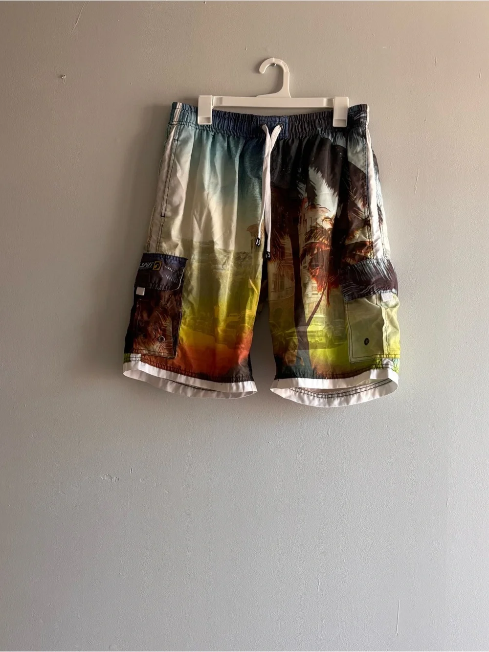 B Split Men’s Sun Waves  Drawstring Cargo Shorts SZ XXL Surf  Swim Beach Trunks